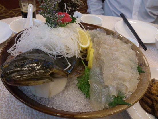 活造り。ピクピクしてます♪