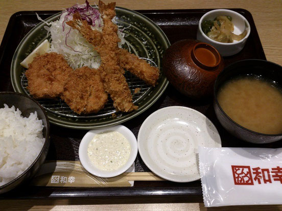 ボクは海老とヒレカツのセット。