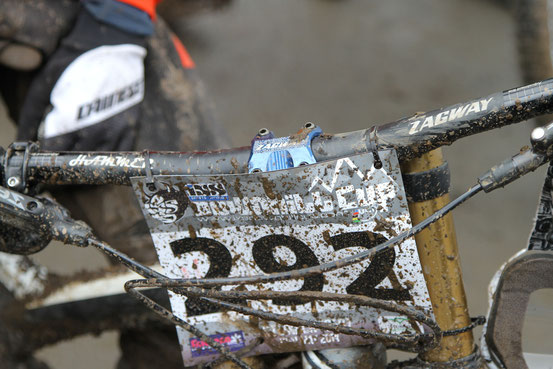 Our ZAGWAY bar and stem in the mud!