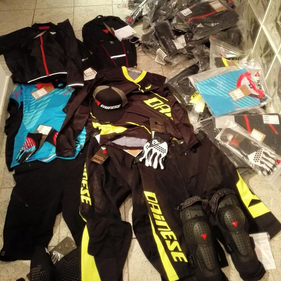 Huge thanks to Dainese for the support with the beast bike clothing and protection out there!!