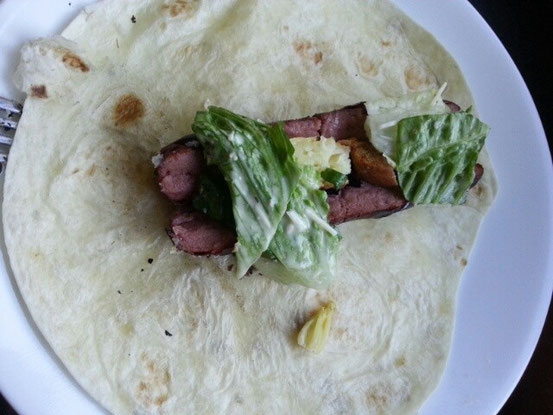 Das ist ein Wrap ala Felix - er gibt gerne Nachhilfe im Erstellen dieser Spezialität ;-) 