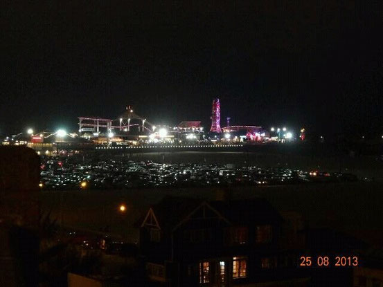 Als  guten Abschluss gab es dann noch den Blick auf den Boardwalk bei Nacht ;-) 