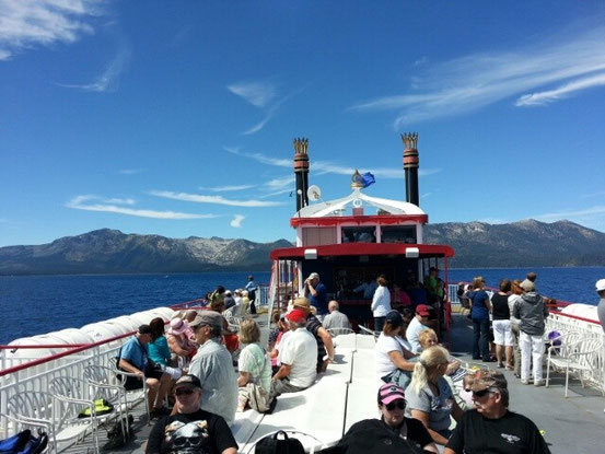 ..um zur Emerald Bay zu schippern...