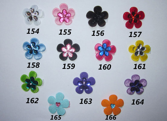 Haarspange mit Blumen Applikation für Mädchen
