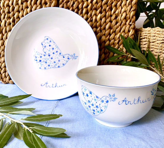 Ensemble Colombe et étoiles beu 2 articles (assiette + bol)