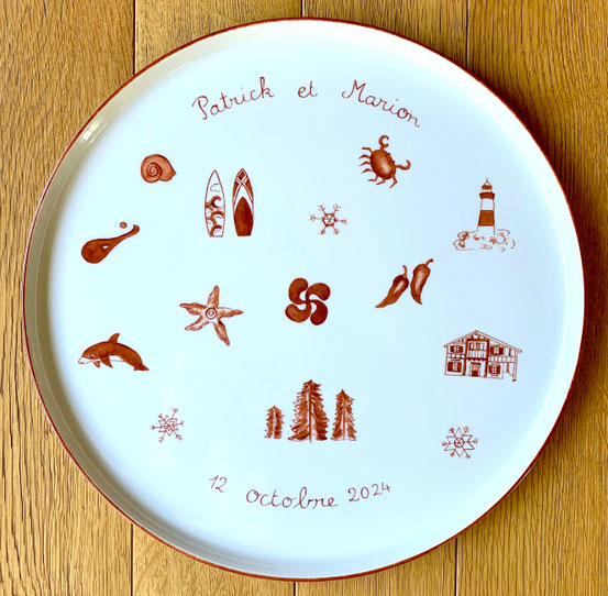 Plat à tarte motifs basques en rouge basque