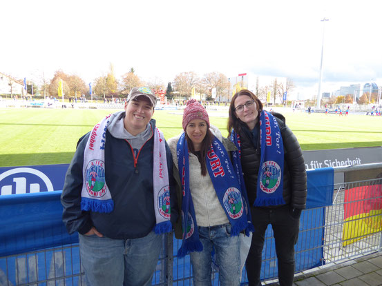 Rachel, Sages und Orly (von links nach rechts)