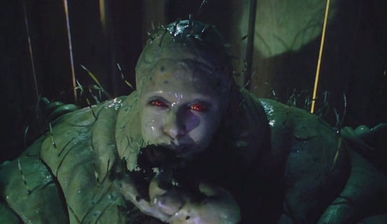 King Of The Ants de Stuart Gordon - 2003 / Thriller - Violent - Horreur 