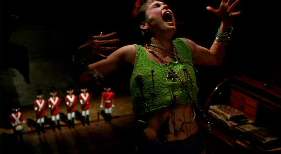 Dolls - Les Poupées de Stuart Gordon - 1987 / Horreur