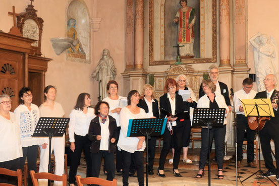 10 juillet 2021 : Chants pour le mariage de Patricia et Samuel dans l'église St Georges de Cloyes;