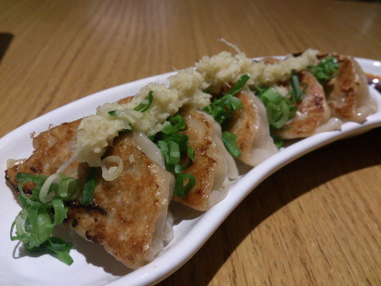定番の「焼餃子」もなかなかイケます。