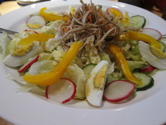 野菜サラダ。