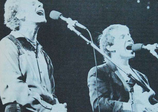 Simon and Garfunkel siegten am Bieberer Berg. © Archiv/dpa Repro: Cezanne OP 01. Juni 1982