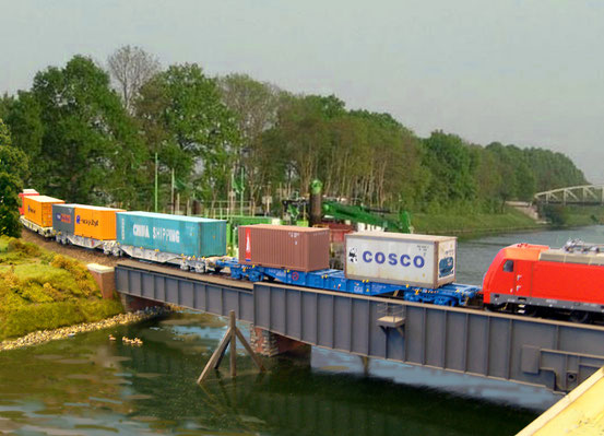(Foto: Georg Brückner)  ContainerZug  mit Traxx der DB AG.  ArGe Spur 0 Treffen 2016 in Haltern. Der Hintergrund wurde mit Photoshop hinzugefügt.