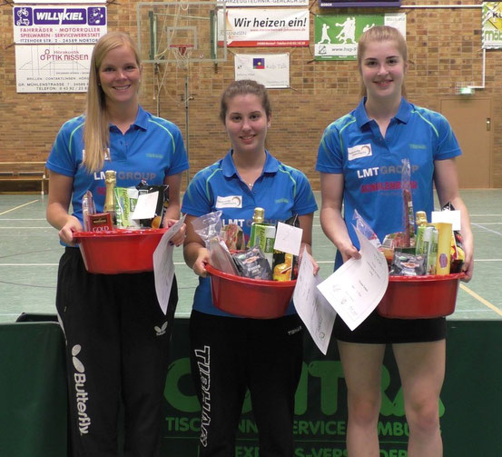 Die Zweitliga-Damen des TSV Schwarzenbek machten den Titelgewinn bei der Landesrangliste in Nortorf unter sich aus: Vivien Scholz (r.) triumphierte vor Sejla Fazlic (m.) und Bianca Dahlke.