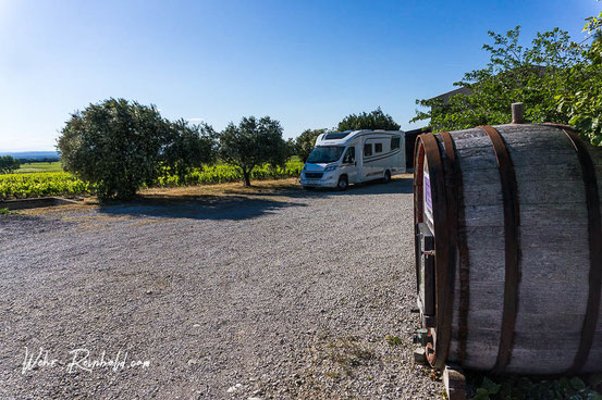 Bild: Wohnmobil-Stellplatz Domaine Francois Xavier Lambert in Gigondas, Frankreich