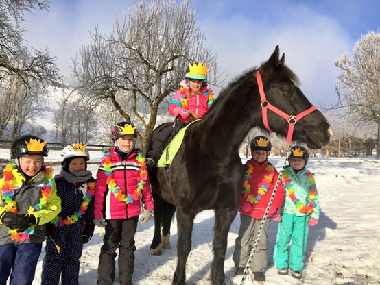 Ponykerstin - Kindergeburtstage mit Pfiff!