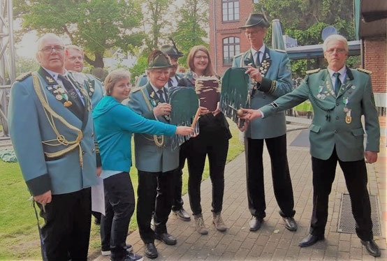 Die siegreichen Schützen von Vinn