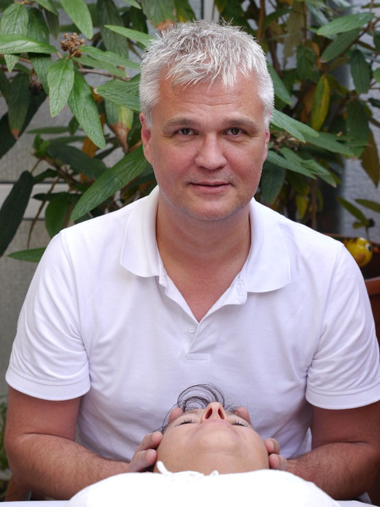 Cranio Sacral Therapie in Wien und Niederösterreich mit Robert Schultes