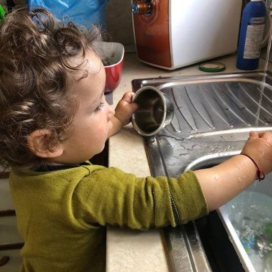 игра с вода