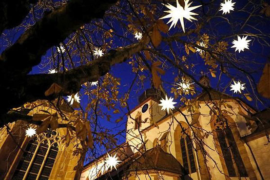 Der Marktplatz in Wachenheim im Advent. Foto: Verbandsgemeinde Wachenheim