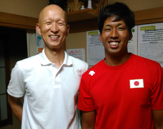 肩関節の痛み　姿勢　肩甲骨　肩甲骨痛み　背中の痛み　野球肩の原因　野球肩原因　野球肩治し方　野球肩体操　野球肩ストレッチ　野球　野球肩　肩が痛い　ピッチャー　リトルリーガーズショルダー　腱板損傷　投球傷害　水泳　競泳　腰痛　分離症　分離すべり症　水泳肩スイマーズショルダー　水泳肩　スイマーズショルダー治療　スイマーズショルダー治るのか　岐阜　岐阜市　岐阜市茜部　岐阜市東鶉　岐阜市南鶉　岐阜市中鶉　岐阜市柳津町　羽島市　羽島郡　笠松町　岐南町　茜部　鶉　東鶉　中鶉　南鶉　柳津　笠松　