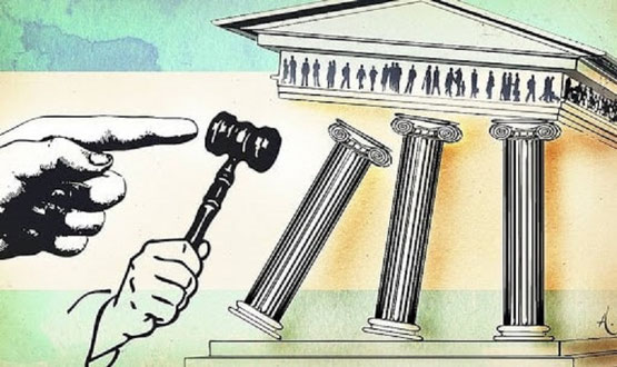 España no es una democracia plena,  es una democracia defectuosa. Está basada en elecciones periódicas, pluralismo y soberanía nacional. Pero a los políticos los eligen lo partidos y no los ciudadanos como en otros países. 