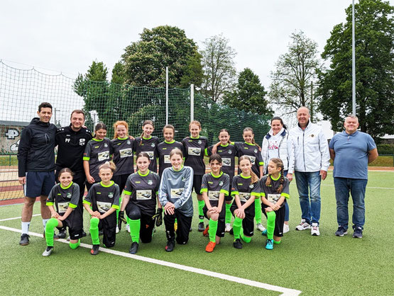 Sponsor Serkowitzer-FSV Mädchenfußball