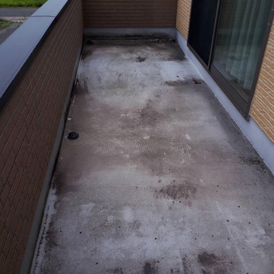 FRP防水工事前の写真です。