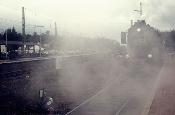 Heute waren wir mit der historischen Eisenbahn unterwegs!