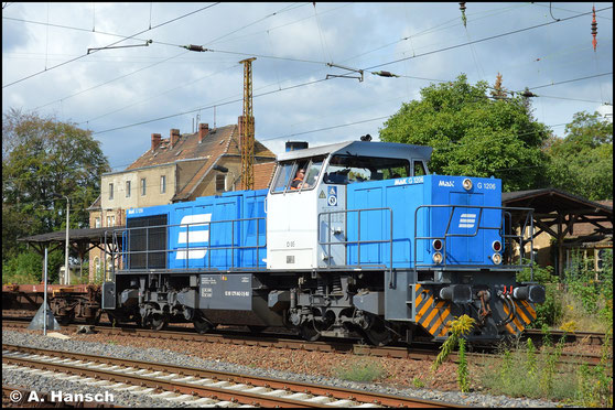 Steht man in Leipzig-Wiederitzsch kann man sich auf eine "MaK-Lok" eigentlich immer verlassen. Auch am 2. September 2020 war dem so. 275 842-3 hatte mit einem Wagen am Haken keine Mühe