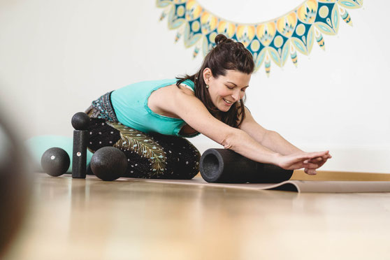 Faszienyoga in Unterägeri mit Sandra Kaufmann von grow&flow