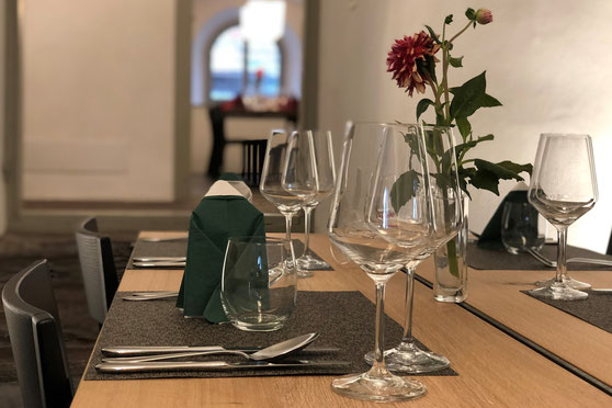 Wein Kulinarik Essen stilvoll gediegen
