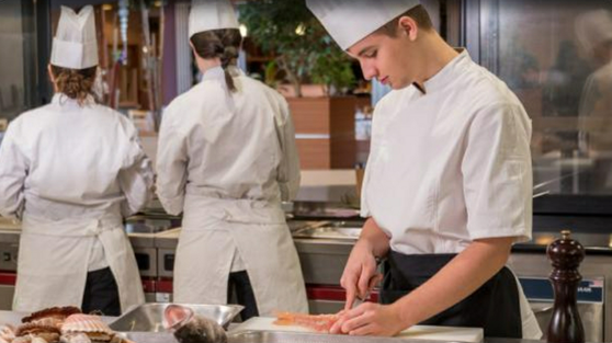 MC Art de la Cuisine Allégée - Lycée professionnel Saint Ivy JASI - Formation Restauration en Bretagne 56300 Pontivy