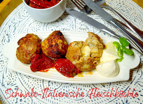 Fleischküchle, Hackbällchen in der leicht italienischen Variante mit getrockneten Tomaten und Mozzarellafüllung