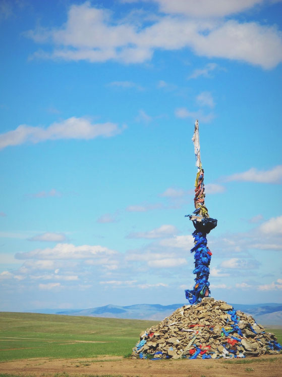 bigousteppes mongolie ovoo