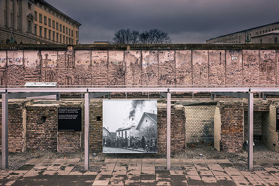 Remains of the former Gestapo headquarters in Berlin and the "Berlin Wall", Niederkirchnerstrasse, Berlin (c) www.strobgalerie.at