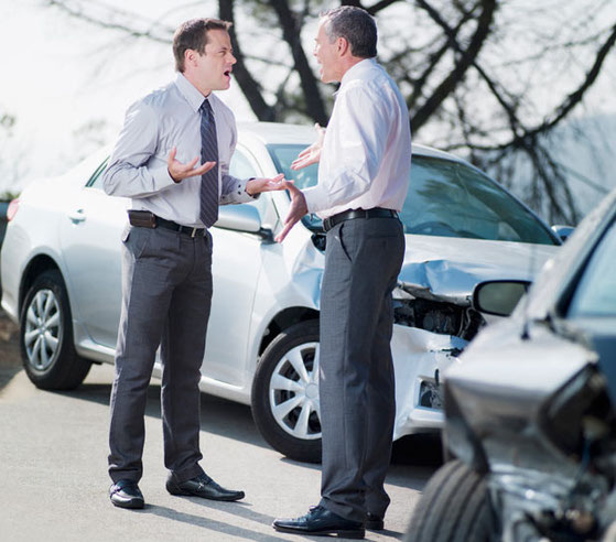 seguro de auto - abogados en seguros - abogados especialistas en seguros - cobro de seguro - despacho de abogados