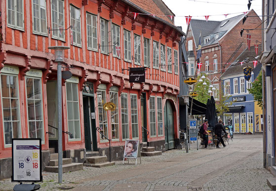 Randers Ladt Zum Bummeln Ein Gute Alte Fachwerkhauser Bunte Laden Und Restaurant Vielfalt Und Museen Lassen Hier Keine Langeweile Aufkommen Fotoaugenblicke Fotoojeblikke Danemark Dresden Deutschland Heike Pfennig