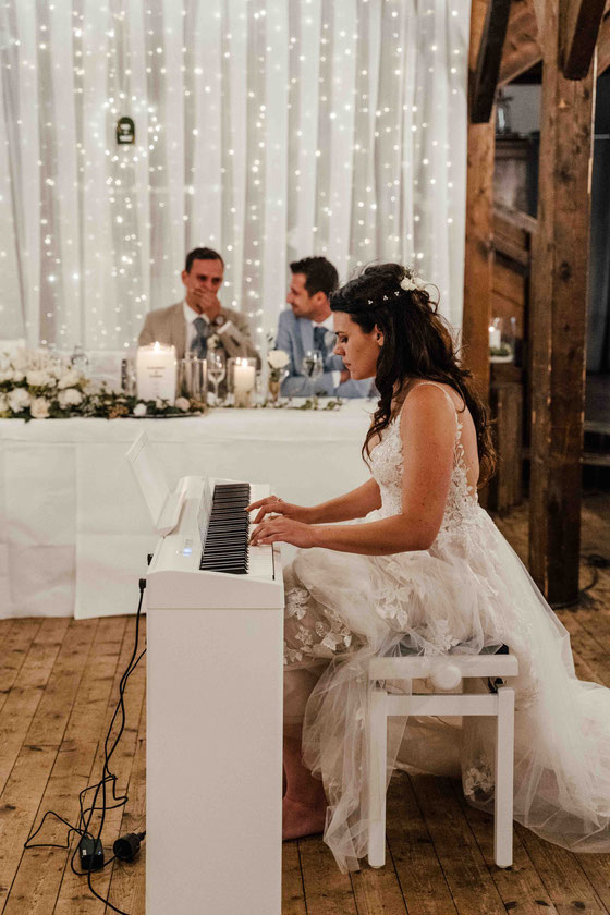 Goettelsbrunn hochzeit bei derJungwirt - purelovestories Fotografie