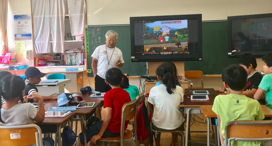 ☆ただいま14:50終わりのスピーチは、子供向けのイベントを長年続けておられるSさん。さすが年季が入っているだけに子どもとのやり取りご立派。