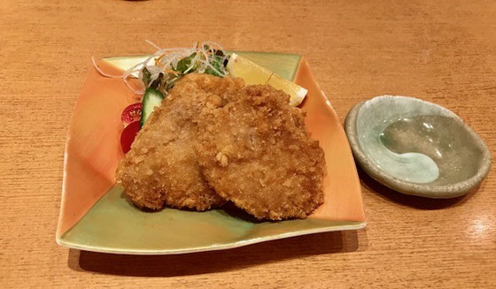 ☆お蕎麦屋さんならではの「タレかつ」。おいしいです。