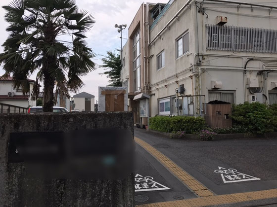 ☆某公民館様の正面入り口。