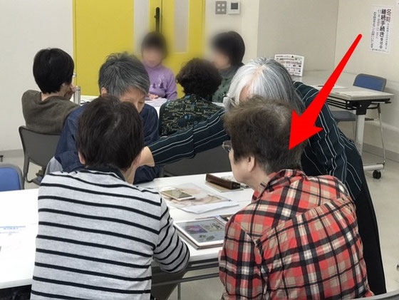☆午前の部 アイフォンステップアップ講座。S様（赤い矢印）10月いっぱい入院。退院されて復帰、おめでとうございます！