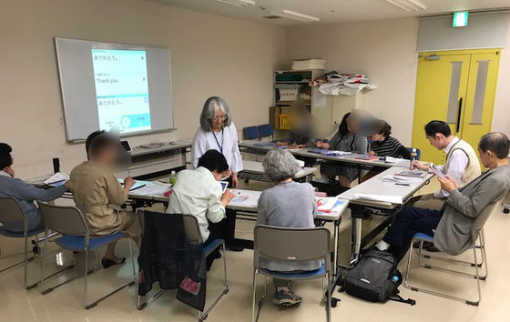 ☆5月13日(土)「アイパッドステップアップ講座」風景。9名ご出席。
