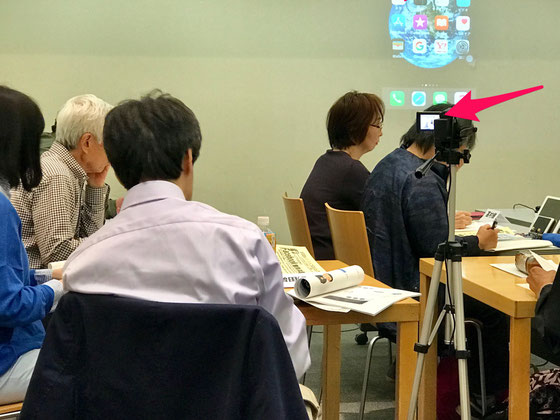☆パソコムプラザ新浦安の増田さんご夫妻（手前左側）。ビデオ撮りをお願いいたしました。