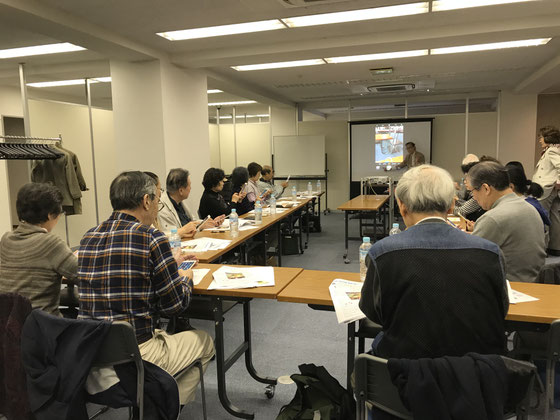 ☆午前の部。受講者様の反応もよく楽しんでいただきました。