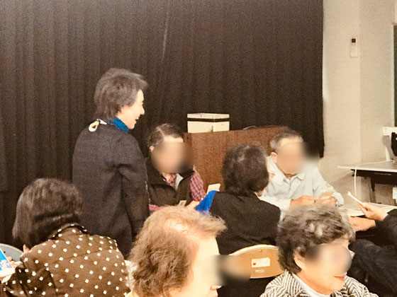 ☆小島雅子さん受講者の皆さんと親しくなりました。