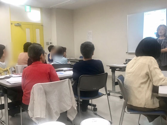 ☆写真は午前の部：アイホン初歩講座。