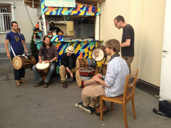 Wood Vibes & Friends